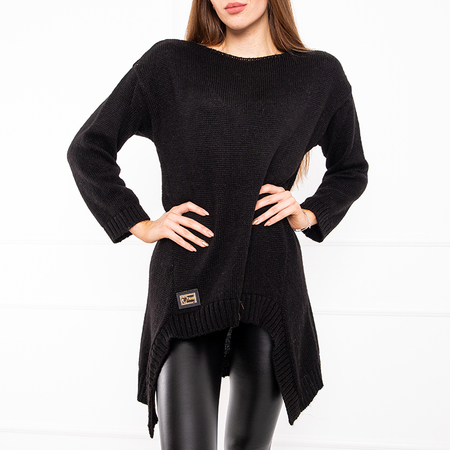 Czarny damski długi sweter z asymetrycznym dołem - Odzież