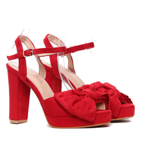 Czerwone sandały na słupku- Obuwie