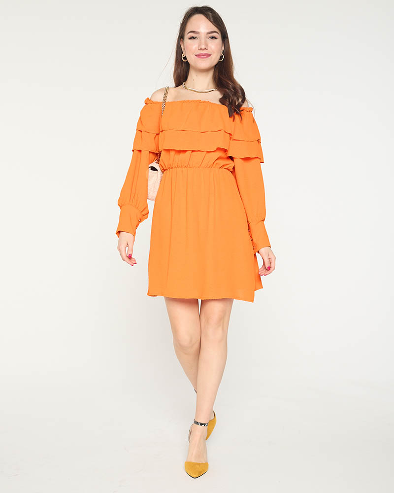Krótka pomarańczowa damska sukienka z falbanami- Odzież