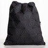 Czarny worek z geometrycznym wzorem - Plecaki