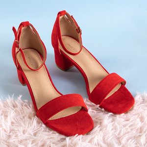 Czerwone damskie sandały na niskim słupku Mohato - Obuwie