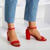 Czerwone sandały damskie na niskim słupku Puddin - Obuwie