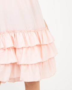 Różowa damska sukienka na ramiączkach z falbankami - Odzież