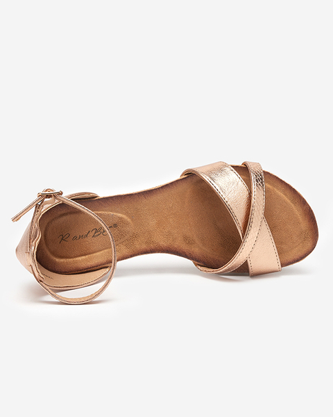 Różowo-złote damskie płaskie sandały Ruddi- Obuwie
