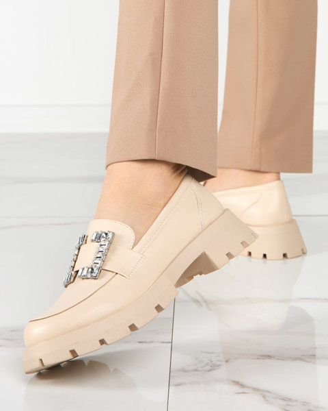 Бежеві матові жіночі туфлі зі сріблястою пряжкою Vusito - Взуття