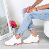 Białe, sportowe obuwie Joycea - Obuwie