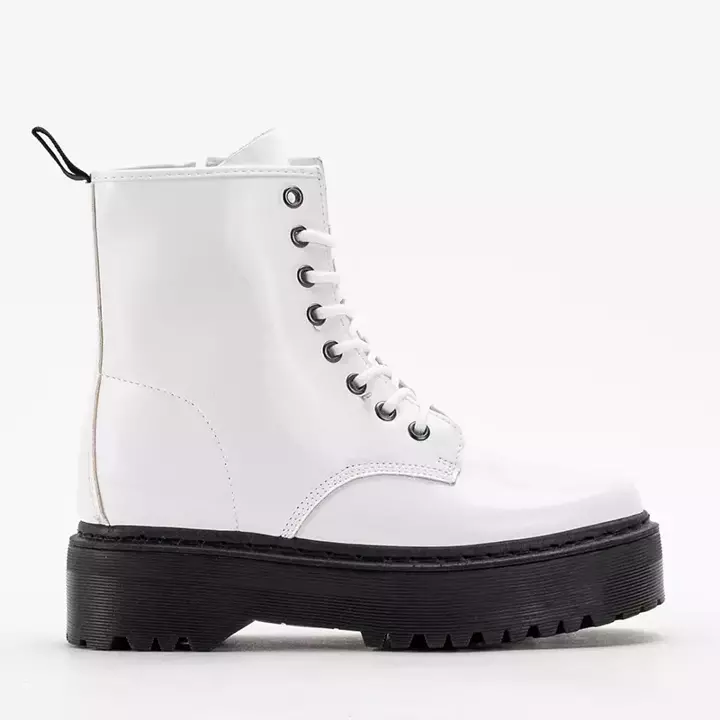 OUTLET Білі лаковані чоботи Beretta - Взуття