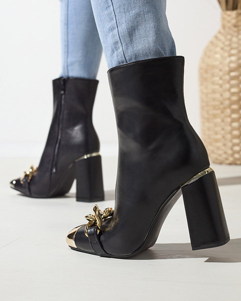 OUTLET Чорні жіночі черевики на стійкій халяві Elero- Footwear