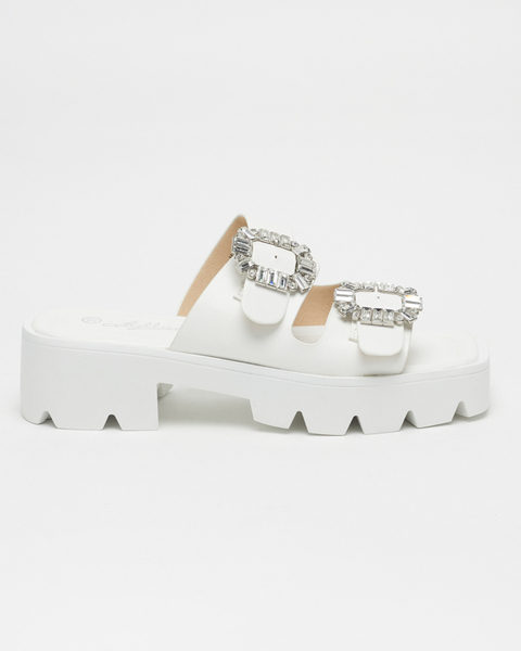 OUTLET Жіночі білі тапочки з цирконовими орнаментами Sadoh- Взуття