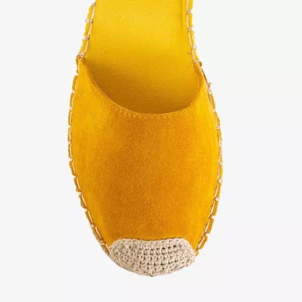 OUTLET Жовті жіночі босоніжки еспадрільї а-ля на платформі Indira - Взуття