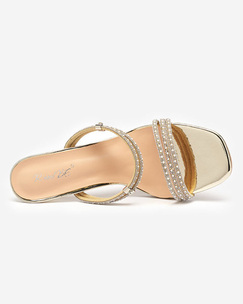 OUTLET Золоті лаковані тапочки на низькому каблуці Lakopi - Взуття