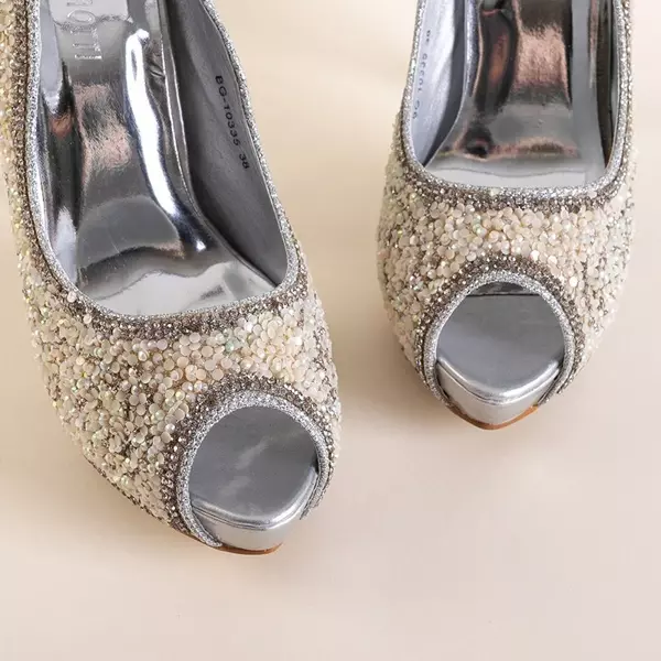Срібні блискучі туфлі на шпильці Adriannah