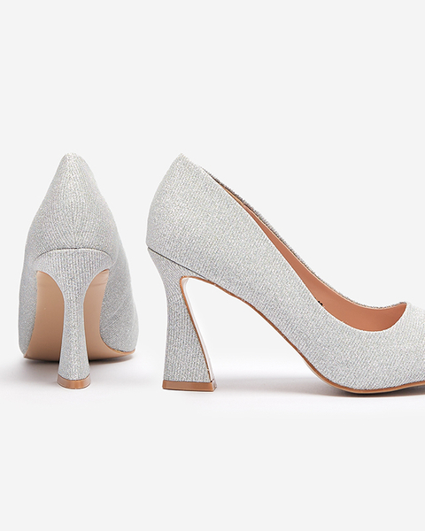 Жіночі парчеві човники сріблястого кольору Bluskita - Взуття